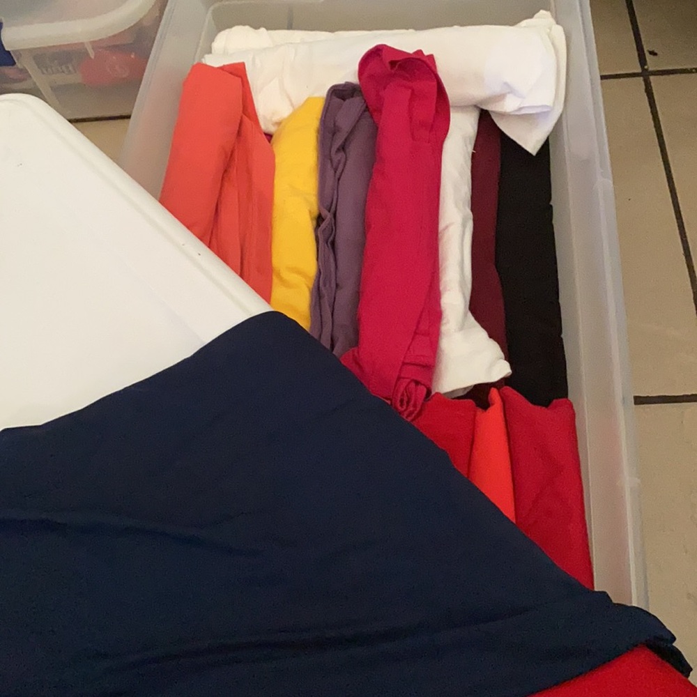 *******Tank Tops****** - Picture 2 of 2